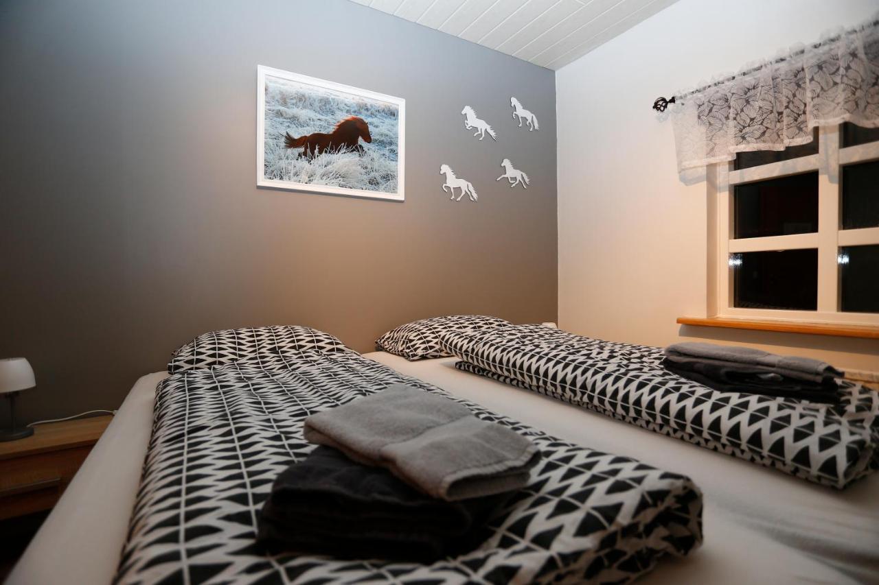 Hellnafell Apartment กรุนดาร์ฟยอรด์เดอร์ ภายนอก รูปภาพ