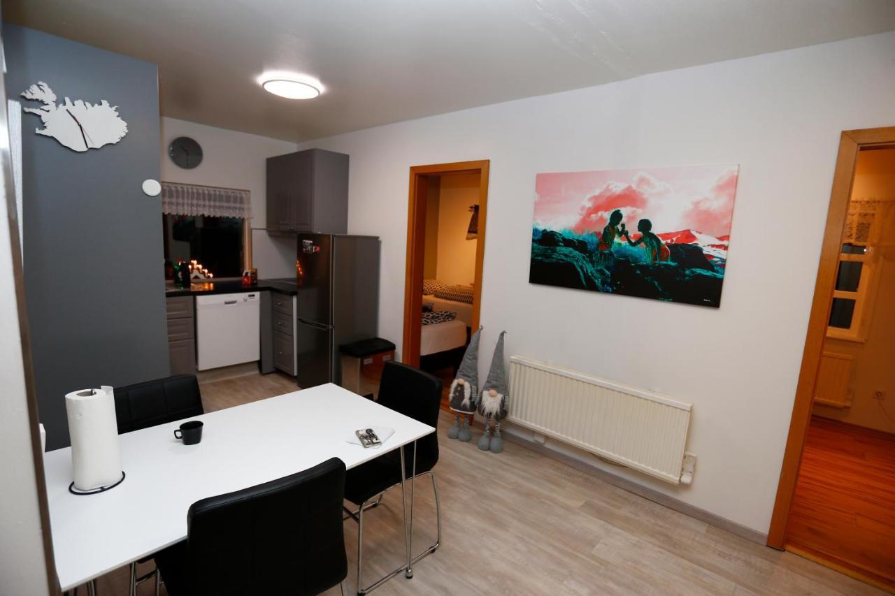 Hellnafell Apartment กรุนดาร์ฟยอรด์เดอร์ ภายนอก รูปภาพ